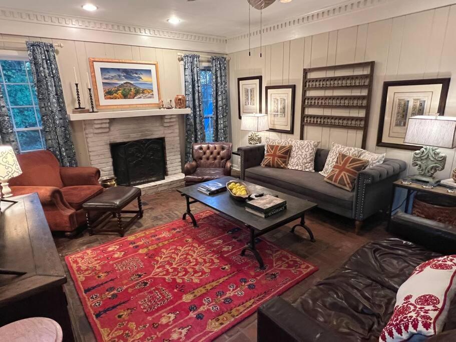Elegant 6 Bedroom Home In Heart Of Memphis Luaran gambar